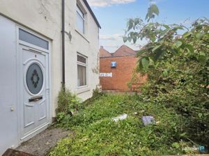 Photo 4- click for photo gallery